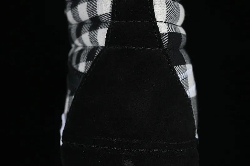 All categories Vans Vans series Vans Hi Vans high-top Vans Vault Sk8-Hi Cap LX Deconstruction New black and white checkerboard high-top canvas vulcanized sneakers VN0A3WM1XOS